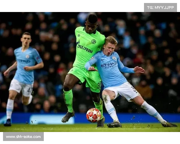 蓝色风暴与红色闪电的对决，英超争冠的关键在于战术稳定性